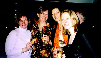 girls2.jpg